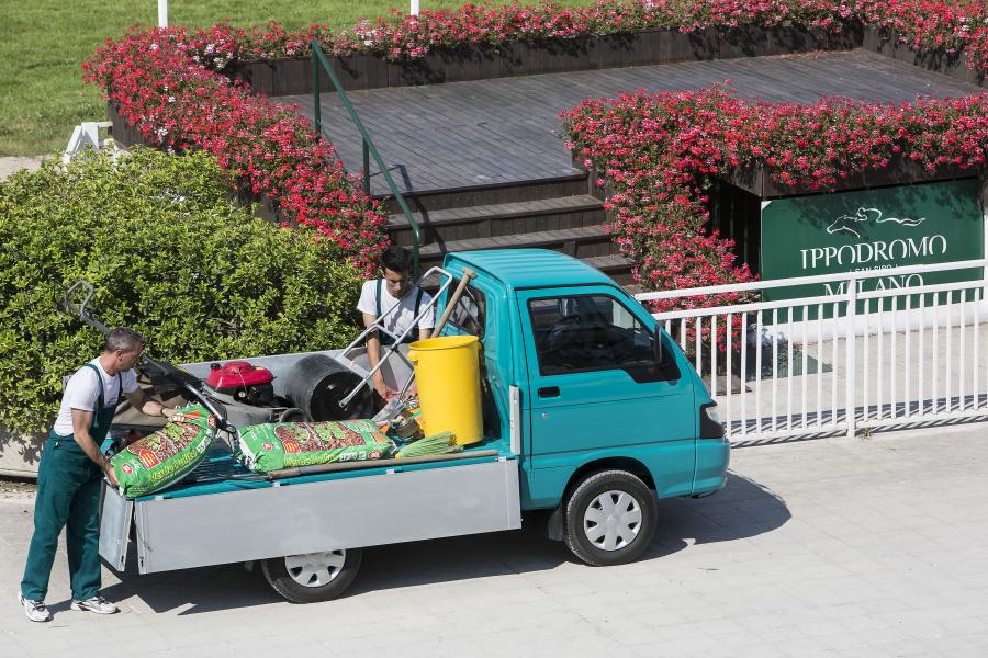  Piaggio Porter Tipper 2015 года  (фото 4 из 5)